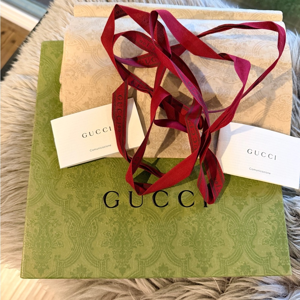 Gucci gift box, booklets and Red Ribbon Accessory